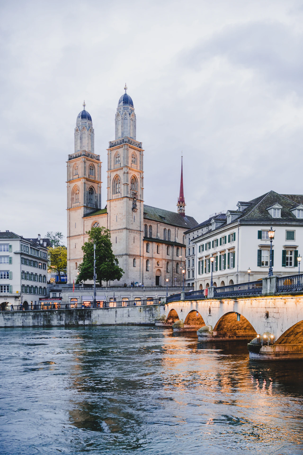 Zürich old town and the twin towers of Grossmünster beside the Limmat river